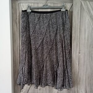 Liz Claiborne Black White Flare Skirt 14/16